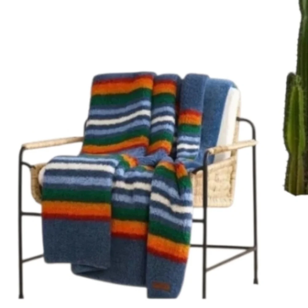 Pendelton NWT Serape Stripe Sherpa Denim Multi Throw 50